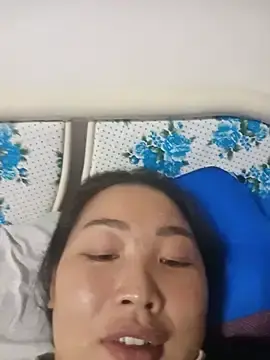 Stripchat Free Live Porn of Julie-xx