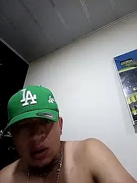 Stripchat Sex Cam of Valentino_dominusSex