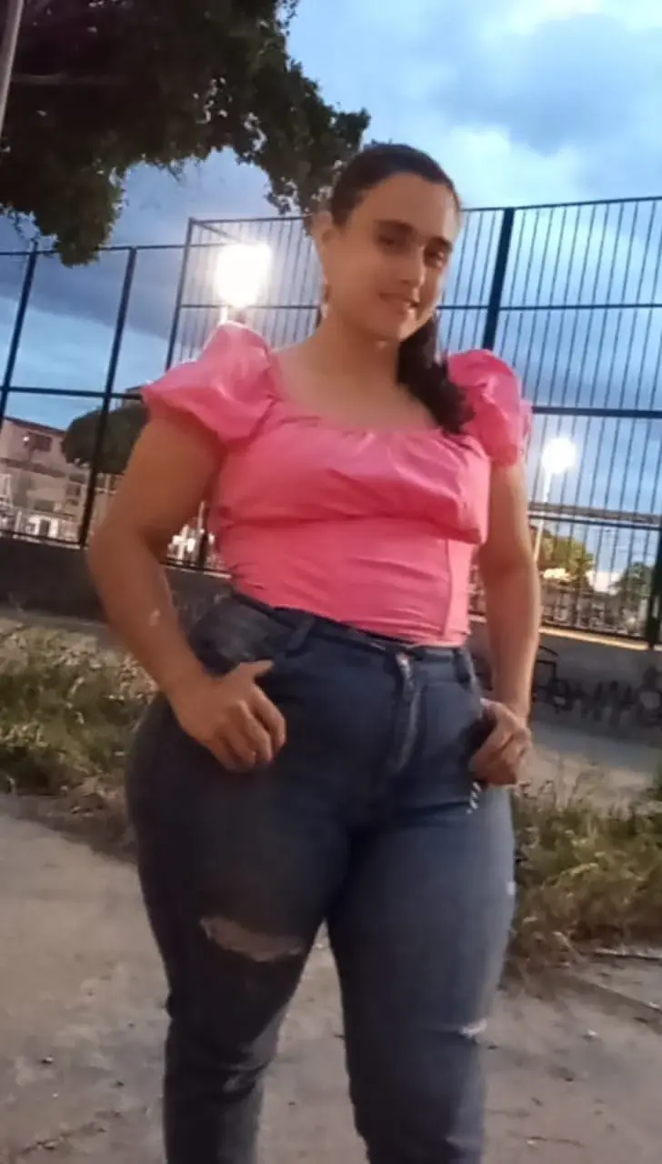 scarlett_velvet_1