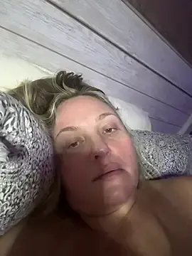 Stripchat Live Sex of 1SexyQueen