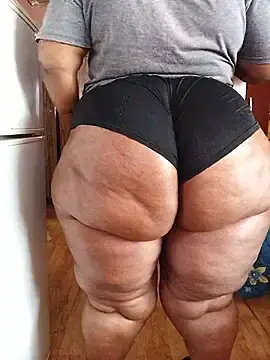 Stripchat Free Porn Cam of Babybigbutt