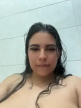 Stripchat Best Webcam of shainadavis