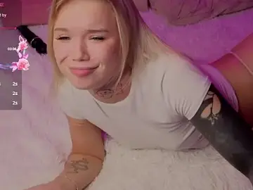 Stripchat Nude Webcam of AmoreLune