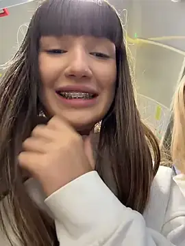 Stripchat Live Porn of Sophie_Avory
