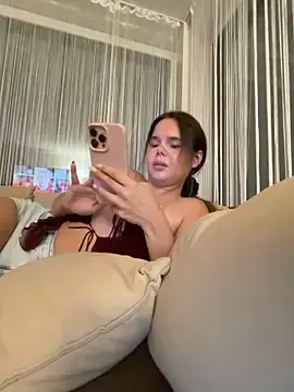 Stripchat Free Live Porn of TheCinderella