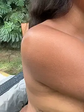 Stripchat Nude Webcam of SaraZuletaa