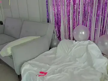 Stripchat Watch Live Sex Cams of Missbeloved