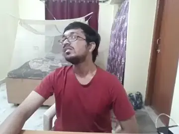 Stripchat Live Sex Cam of THE_NAKED_BOY