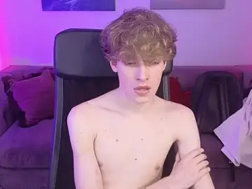 Stripchat Best Webcam of kevingarsiaa