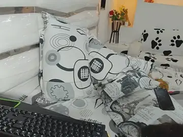 Stripchat Best live sex cam show of yina-rosse