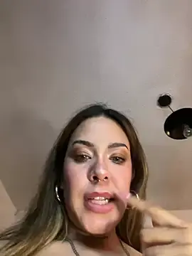 Stripchat Adult Webcam of LilEuphoria