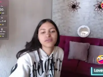 Stripchat Adult Webcam of Evagirl69