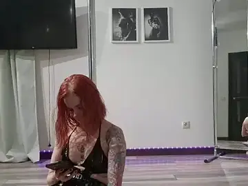 Stripchat Live Sex of Helga_stipper