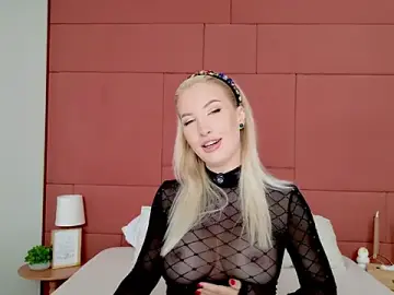 Stripchat Best Webcam of LilouKat