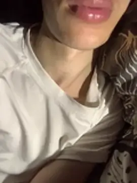 Stripchat Live Porn of MiroKari2