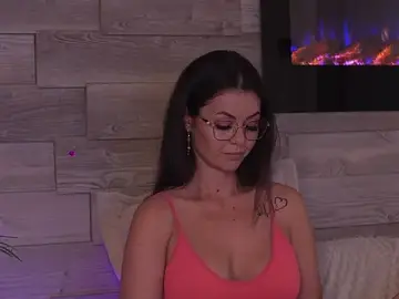Stripchat Best live sex cam show of SeductiveMom