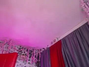 Stripchat Free Porn Cam of hornytsblonde