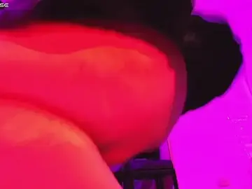 Stripchat Sex Cam of Sweet_lenna