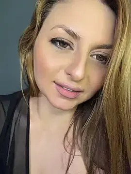 Stripchat Best Webcam of angel_eyees