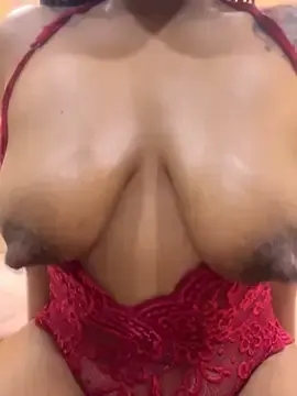 Stripchat Sex Cam of Hannagarces