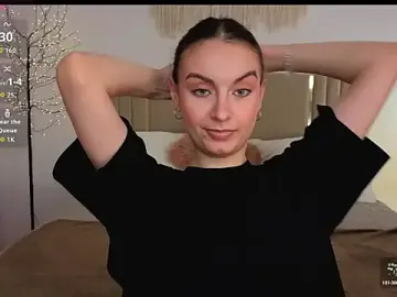 Stripchat Watch Live Sex Cams of Real_cutie1