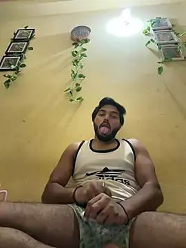Stripchat Live Porn of Top_Reyanshh