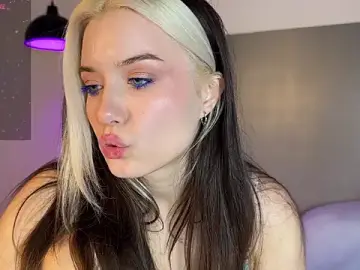 Stripchat Free Porn Cam of _blowjob_queen