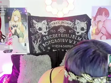 Stripchat Best Webcam of LaxiViolet