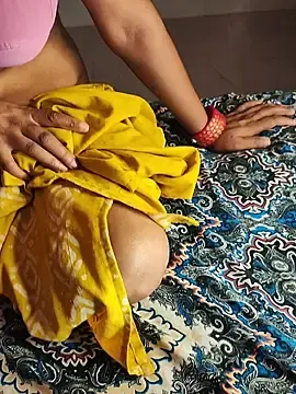 Stripchat Free Porn Cam of Mumbaicupule23