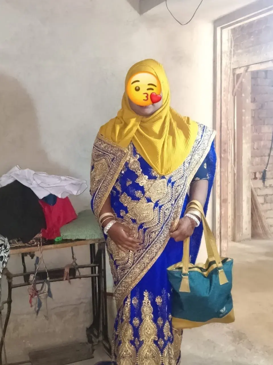 Pooja_Roy_7