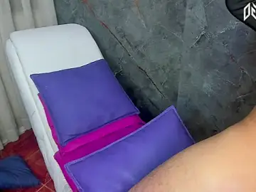 Stripchat Free Porn Cam of Yourslust_