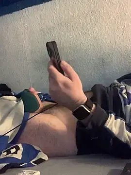 Stripchat Free Live Porn of GeilerHSVFAN1989