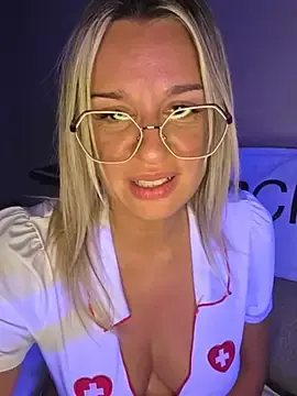 Stripchat Nude Webcam of SpicyVicky