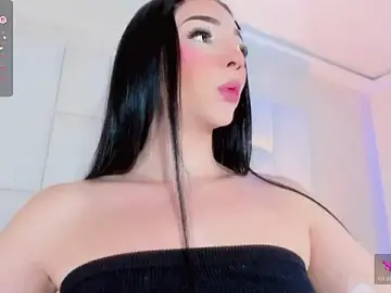 Stripchat Nude Webcam of andrea_alvarz