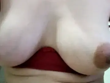 Stripchat Live Sex Cam of isabelly08ty