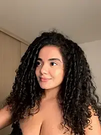 Stripchat Watch Live Sex Cams of Curlyierr