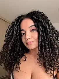 Stripchat Best Webcam of Curlyierr