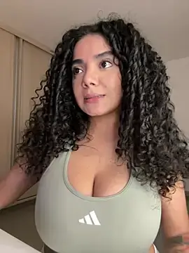 Stripchat Watch Live Sex Cams of Curlyierr