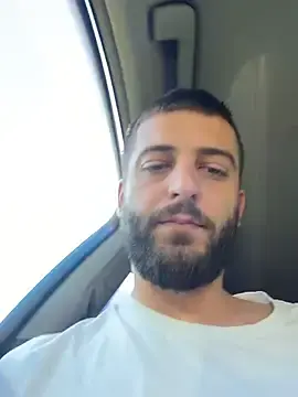 Stripchat Free Live Porn of Pablo_Hornyguy95