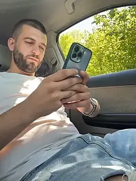 Stripchat Free Live Porn of Pablo_Hornyguy95