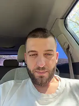 Stripchat Live Porn of Pablo_Hornyguy95