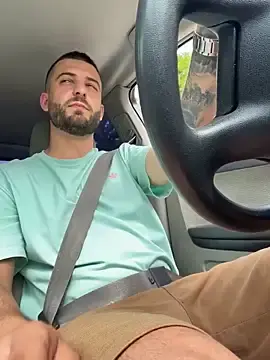 Stripchat Free Live Porn of Pablo_Hornyguy95