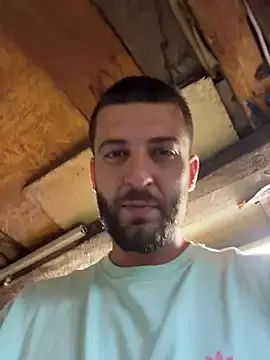 Stripchat Live Sex of Pablo_Hornyguy95