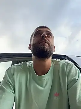 Stripchat Best live sex cam show of Pablo_Hornyguy95