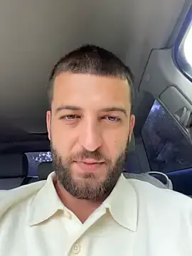 Stripchat Live Sex of Pablo_Hornyguy95