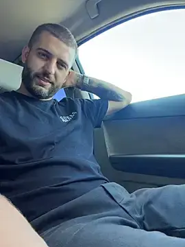 Stripchat Nude Webcam of Pablo_Hornyguy95