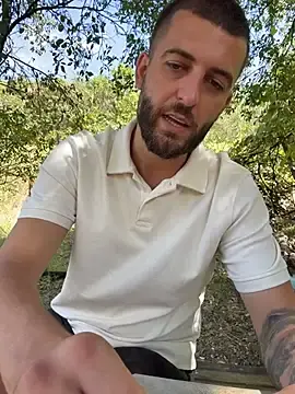 Stripchat Adult Webcams of Pablo_Hornyguy95