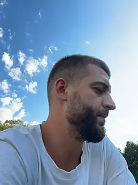 Stripchat Free Live Porn of Pablo_Hornyguy95