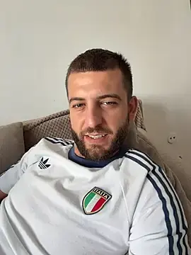 Stripchat Adult Webcams of Pablo_Hornyguy95