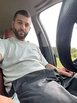 Stripchat Best live sex cam show of Pablo_Hornyguy95